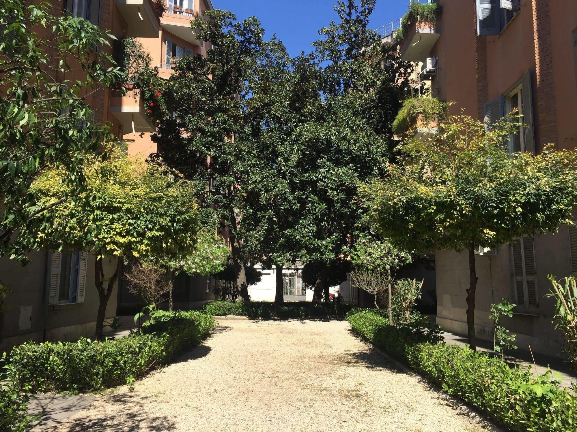 Dhome Bed and breakfast 3*